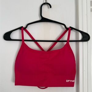 Dfyne Hot Pink Strappy Sports Bra